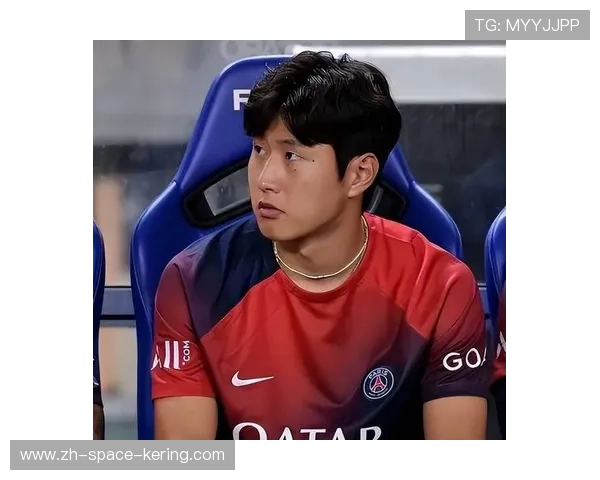 李刚仁百场纪念:恩里克盛赞其进步空间 李刚仁百场纪念:恩里克盛赞其进步空间